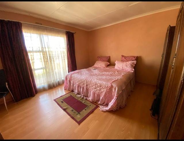 2 BEDROOM HOUSE FOR SALE IN SHARPEVILLE